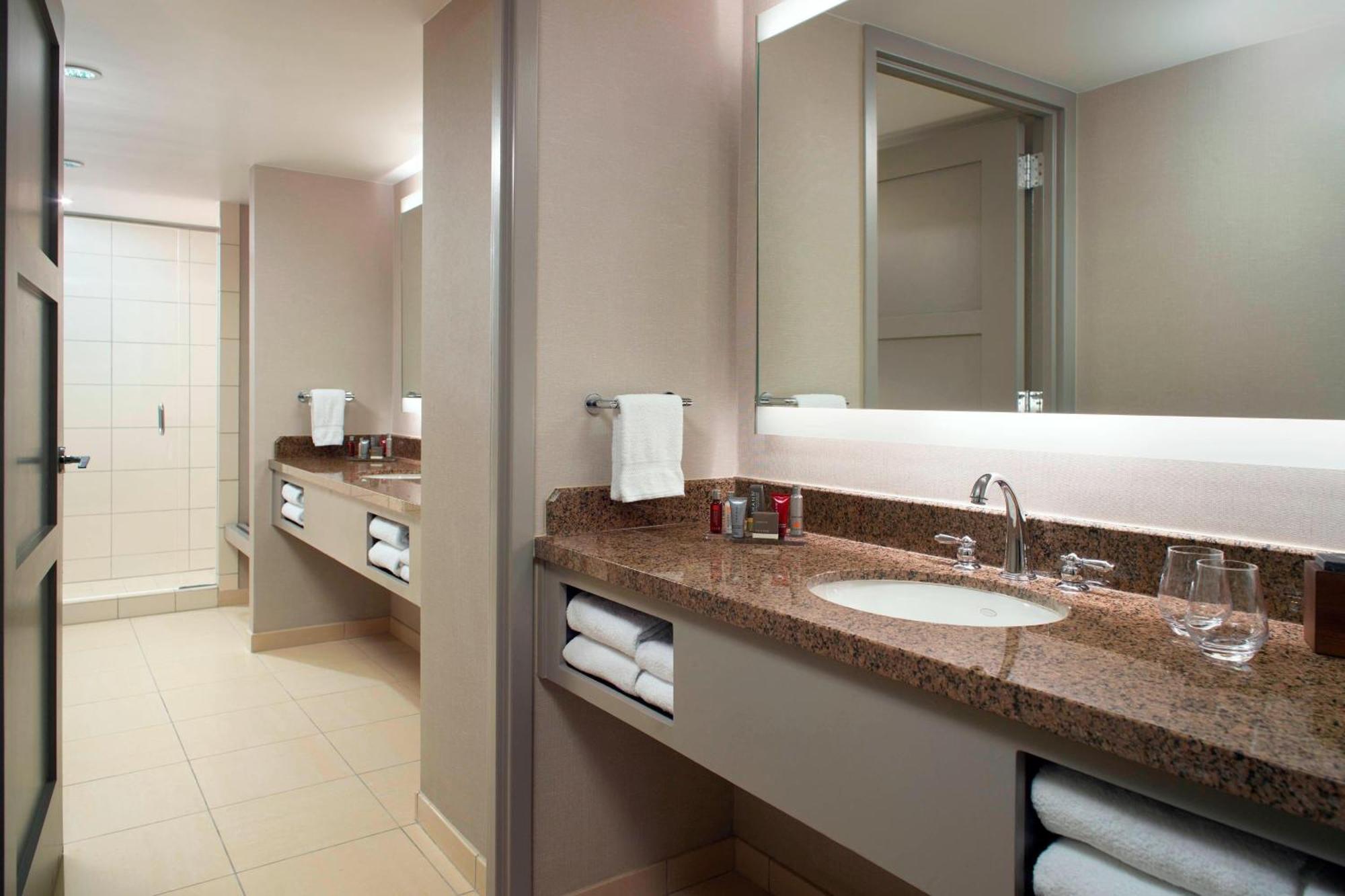 Raleigh Marriott City Center Екстер'єр фото